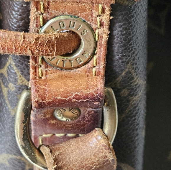 Louis Vuitton Noe Bucket Bag PM in Monogram Canvas and Leather - Picture 9 of 16